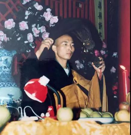 少林寺一龙最新比赛实况报道，震撼赛场瞬间！
